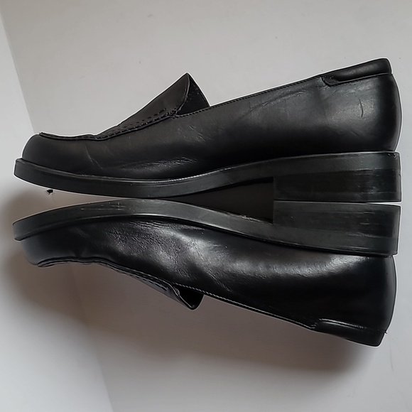 Walking Co. loafer leather black  unisex 38/ 7.5 womens collegiate preppy - Picture 3 of 8